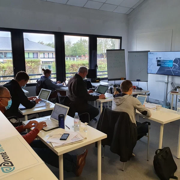 Formation drone Paris centre Drone On Air de Serris Val d'Europe